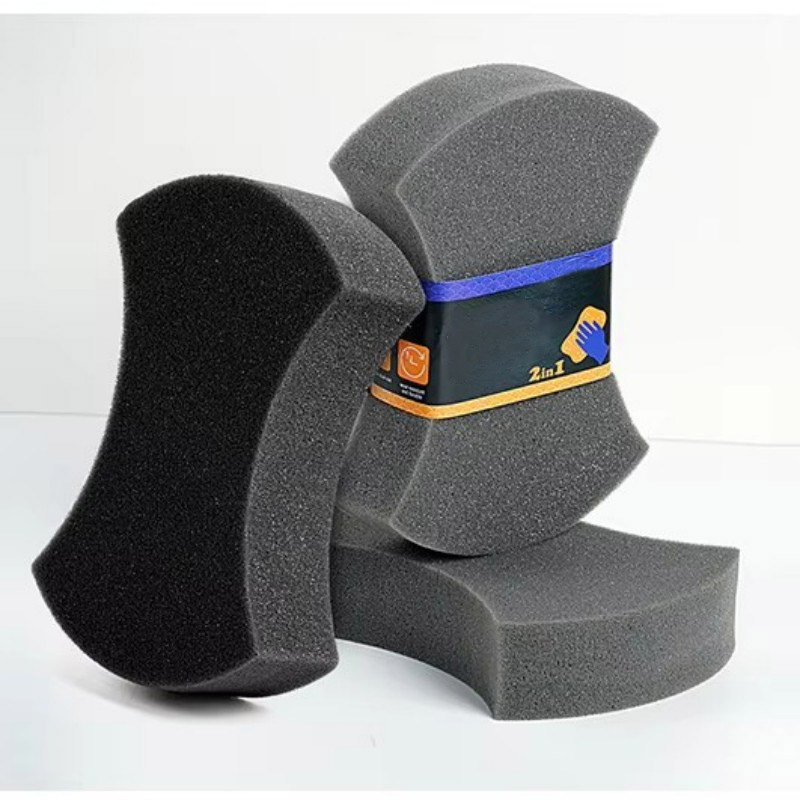 Comment les coussinets d'éponge de nettoyage de gommage à la microfibre devraient-ils être correctement entretenus?