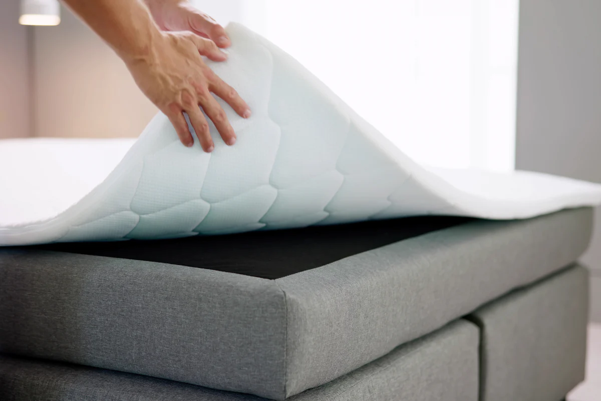 Mattress MAYHEM: 8 raisons pour lesquelles le retournement n'est pas la solution (et ce que vous devriez faire à la place!)